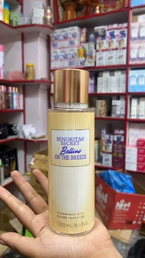 Senoritas Secret Bellini on the Breeze Fragrance Mist (250 mL / 8.4 fl oz) - image 2