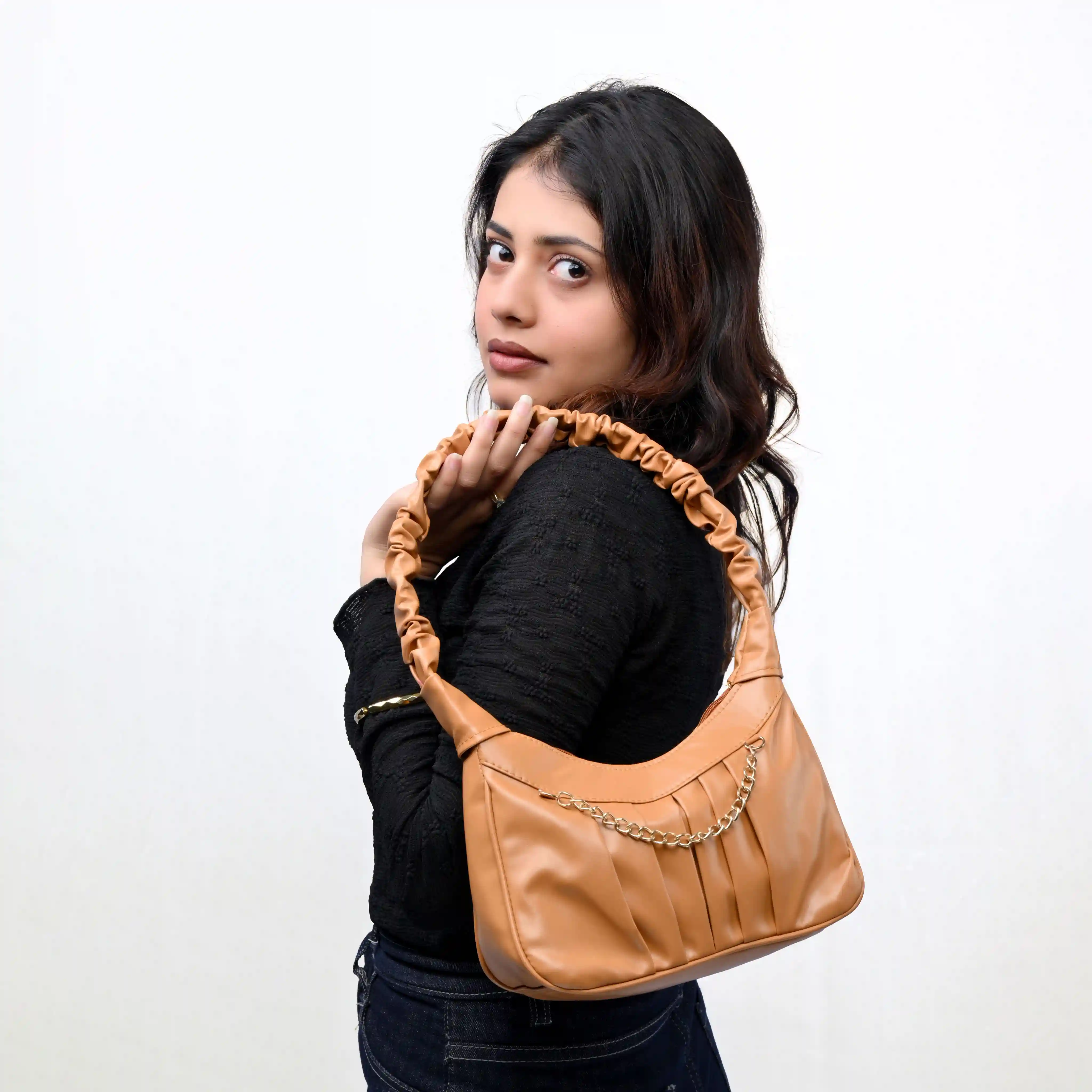 Momo Bag for Ladies - image 7