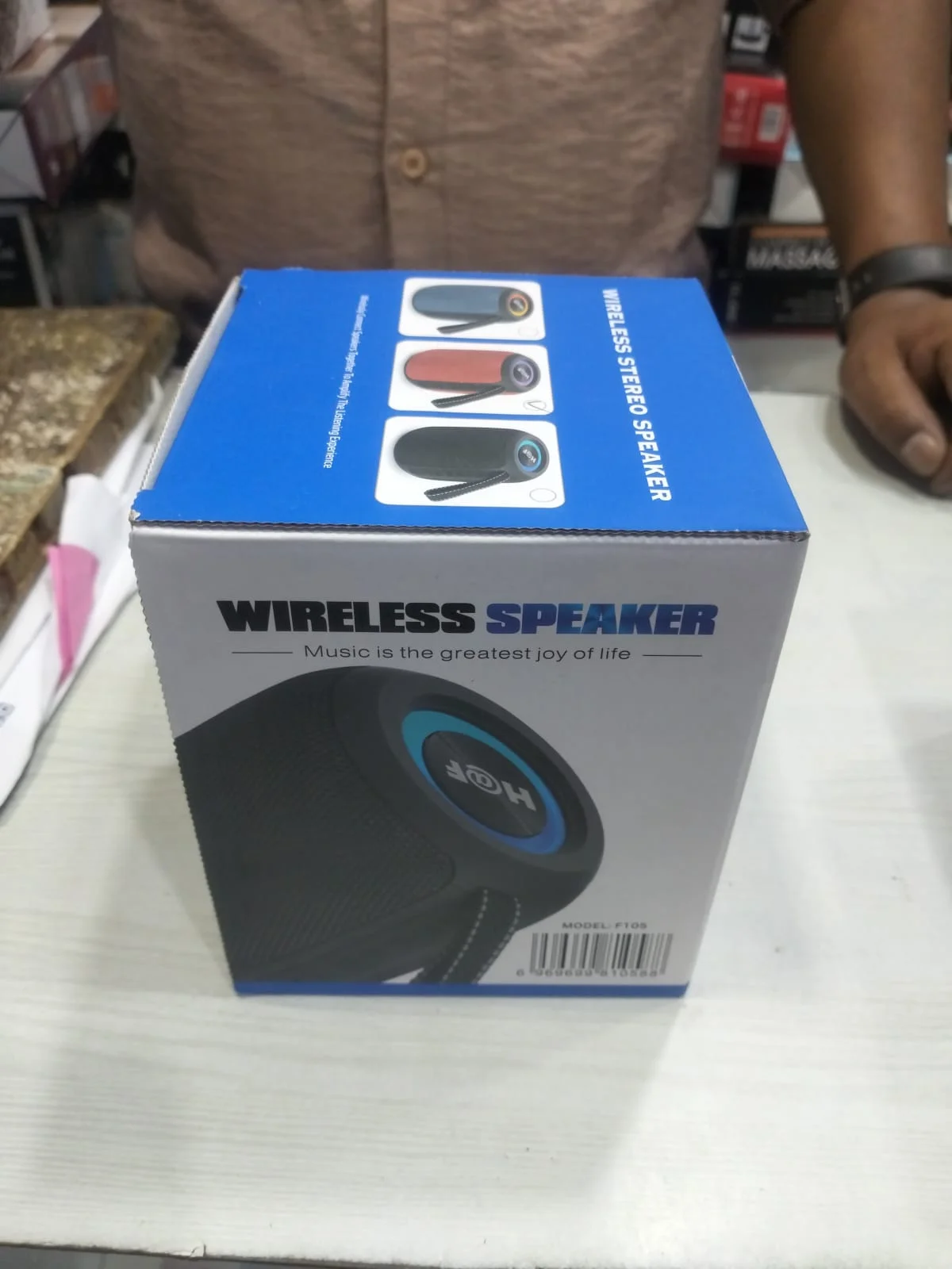  HF-F105 portable wireless Bluetooth speaker in blue - image 4