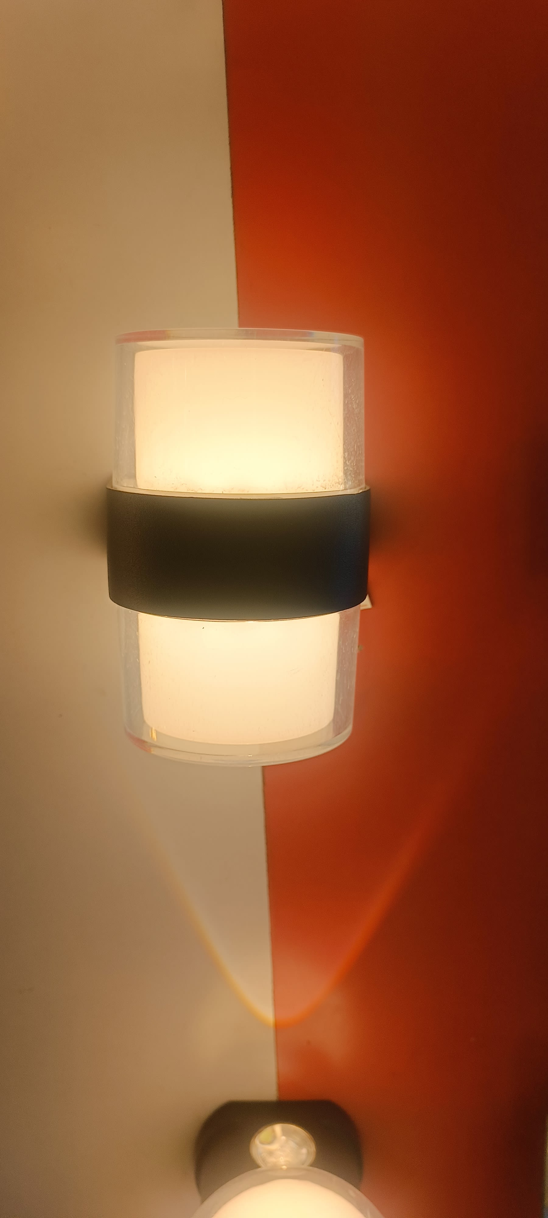 wall light - image 2