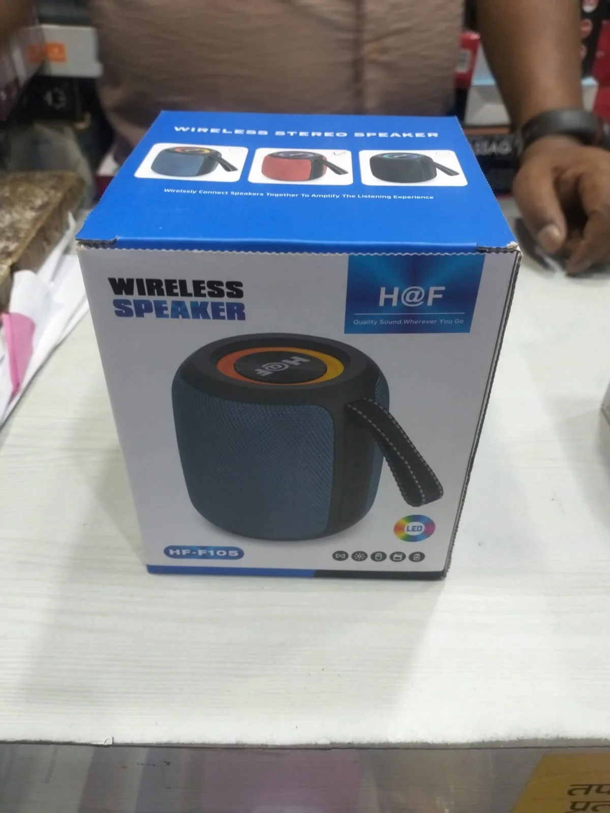  HF-F105 portable wireless Bluetooth speaker in blue - image 10