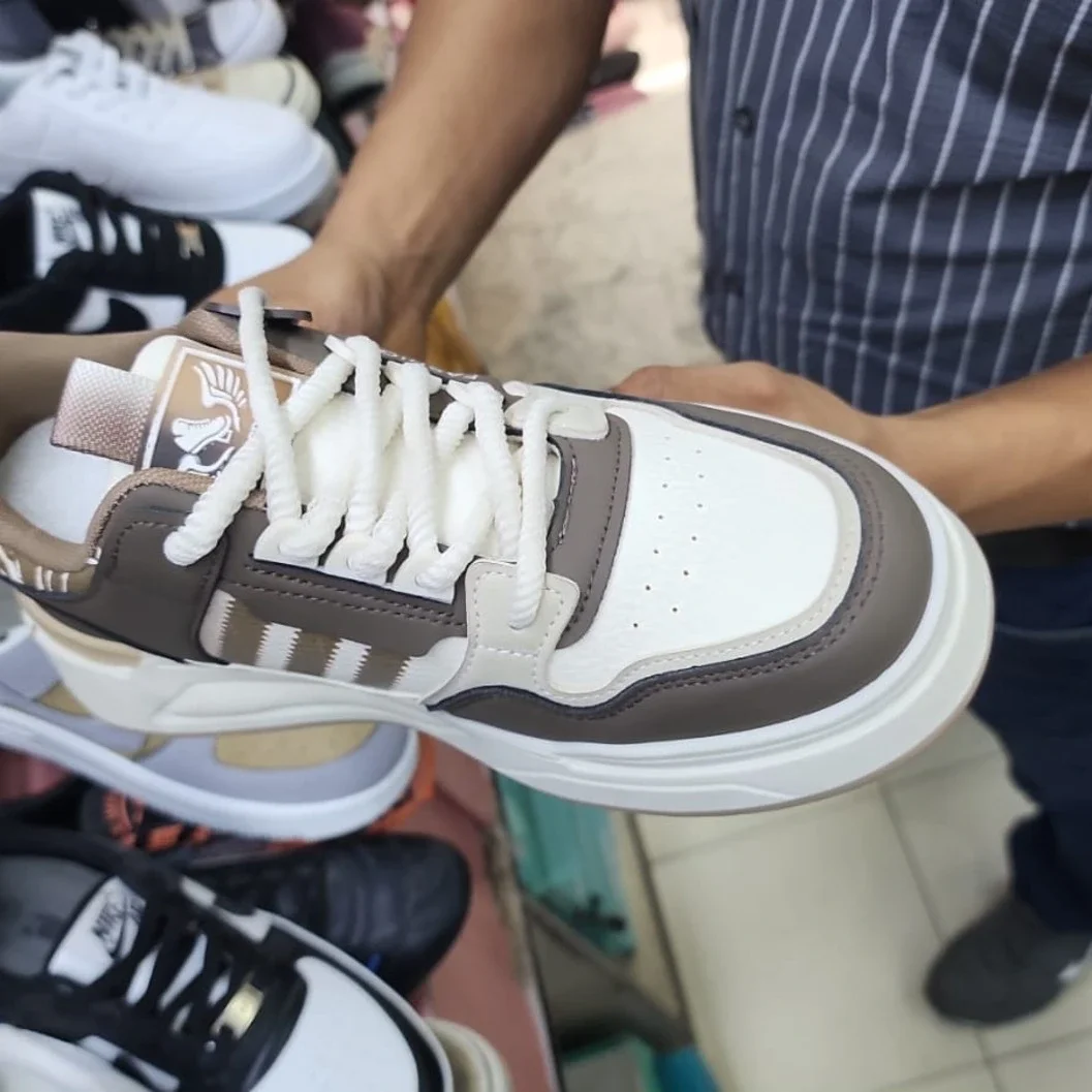Fashion Sneaker - image 3