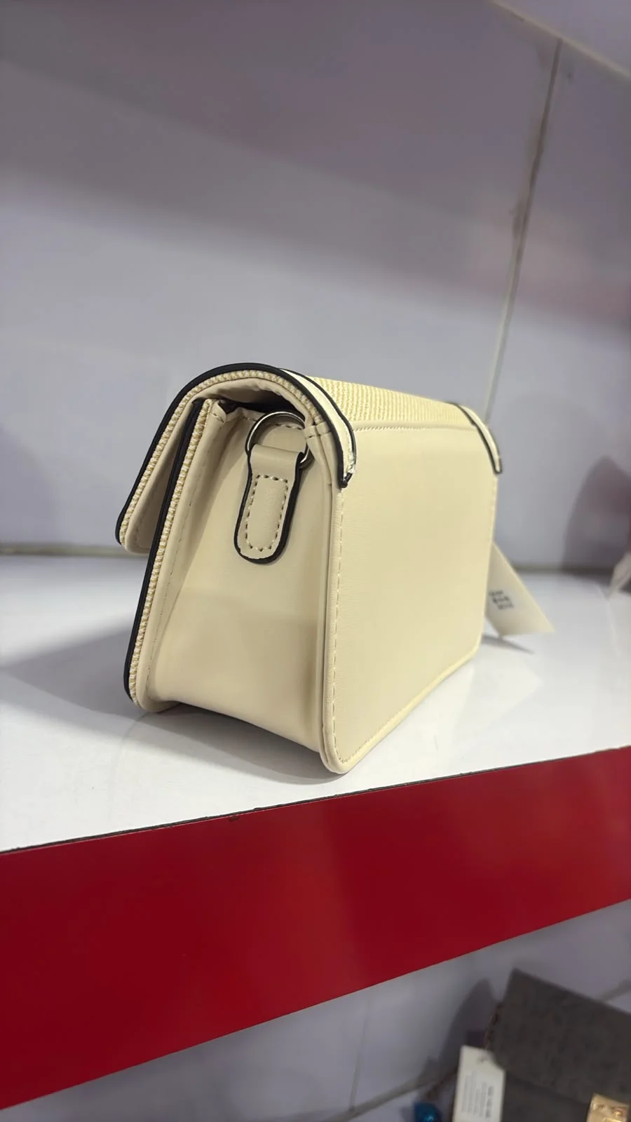 Modern Textured Flap Sling Bag – Cream & Beige - image 7
