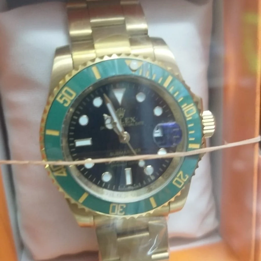 Rolex Oyster Perpetual Date Submariner - image 3
