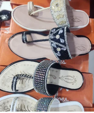 Embellished Toe-Ring Flat Slippers - image 2