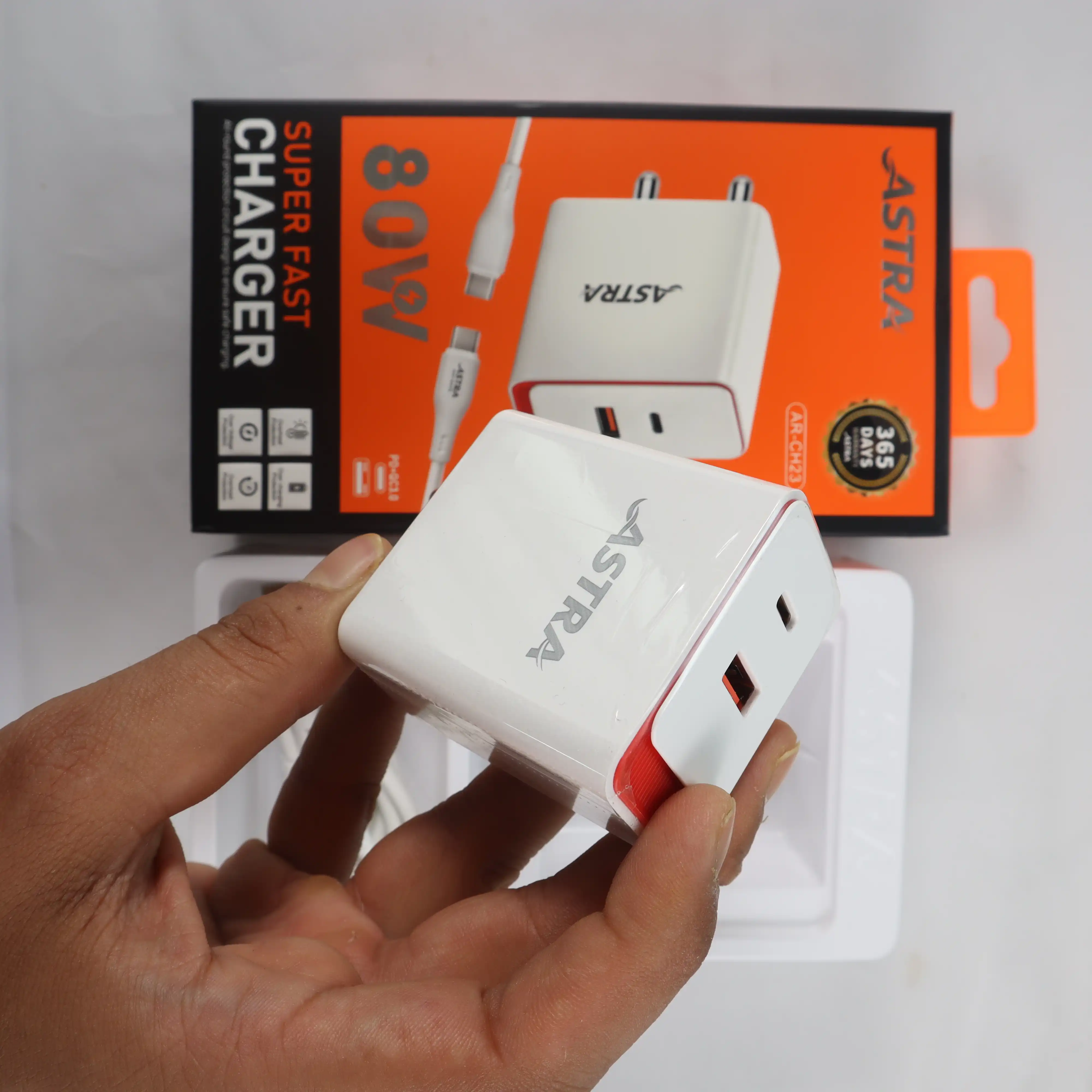  80W Dock  WITH C TO C CABLE - image 4