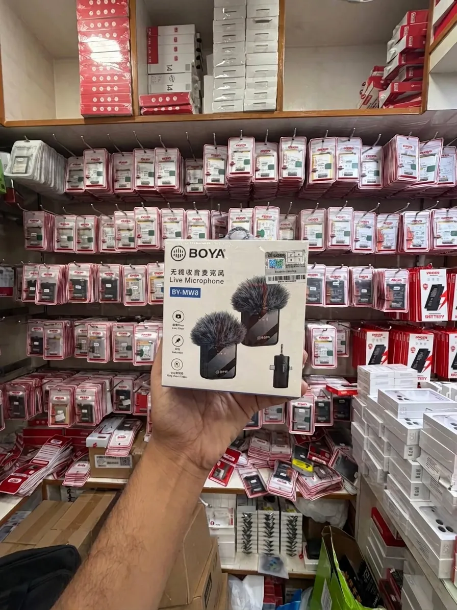 BOYA BY-MW8 Live Wireless Microphone System - image 2