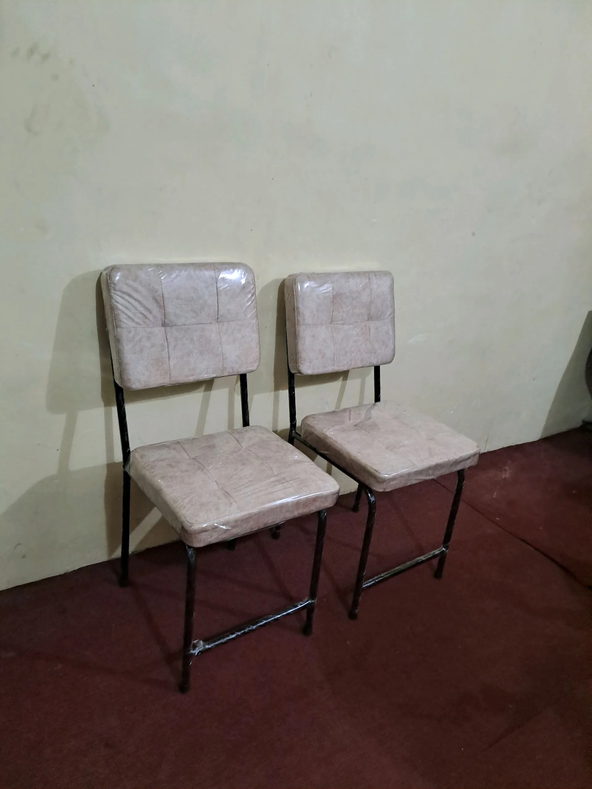 Visitor chair - image 5