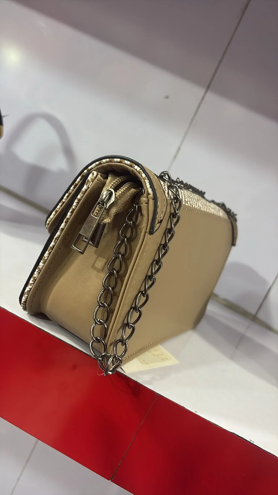 Classy Grey Crossbody Bag with Golden Chain & Flip Lock - image 7