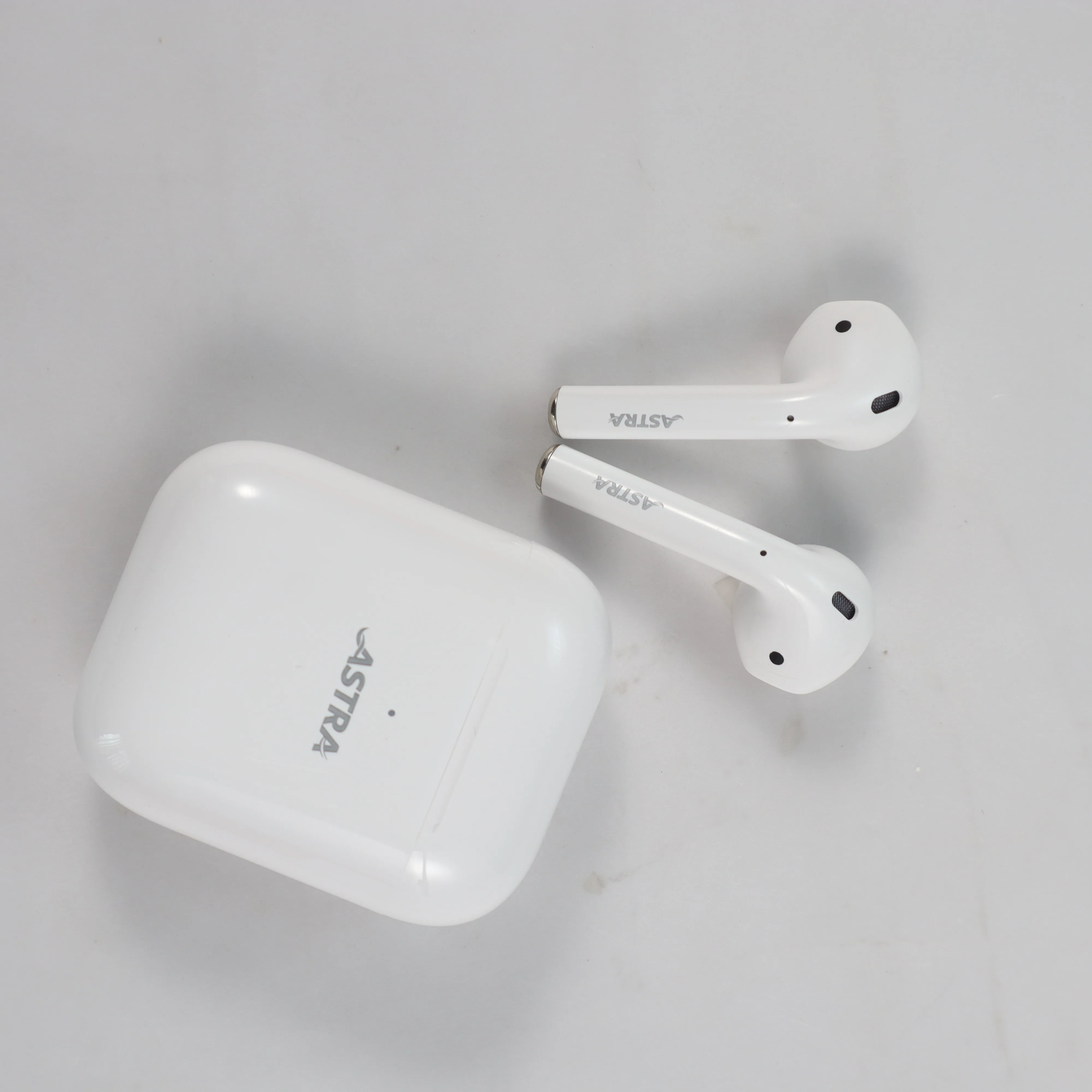 Astra Wireless EarBuds - image 3