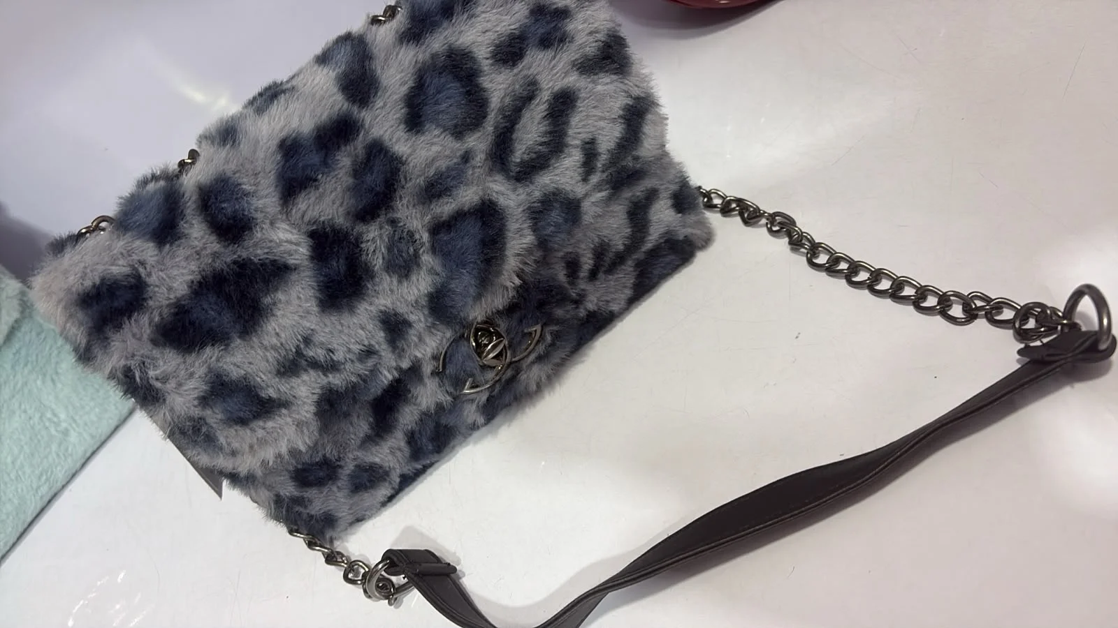 Cozy Plush Animal Print Crossbody Bag with Metallic Chain Strap - image 2