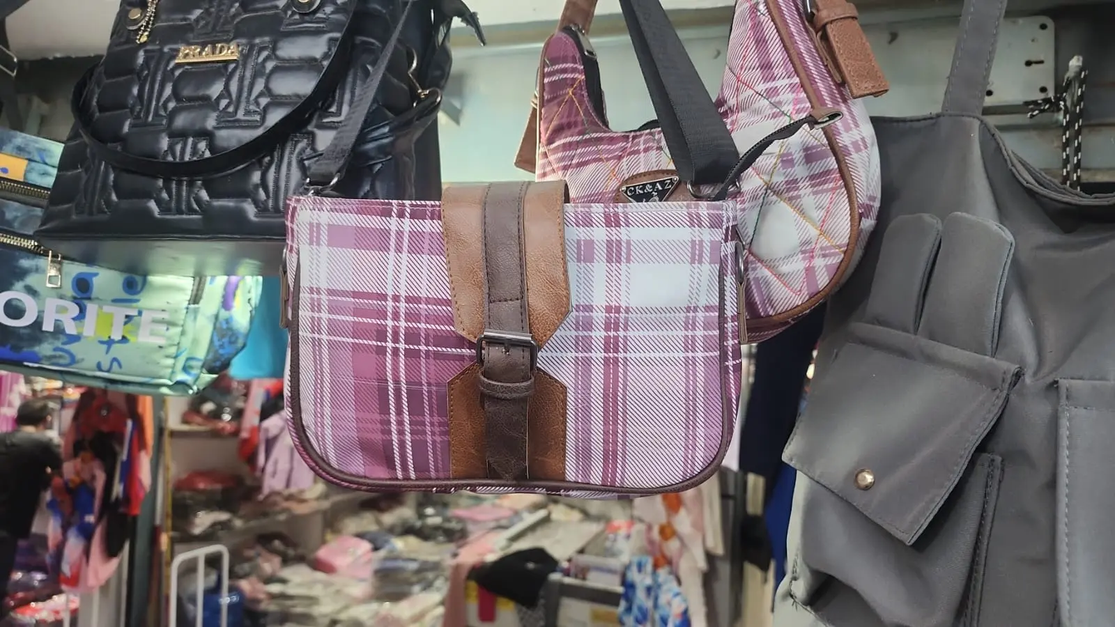 Stylish Pink & White Plaid Pattern Crossbody / Sling Bag - image 2