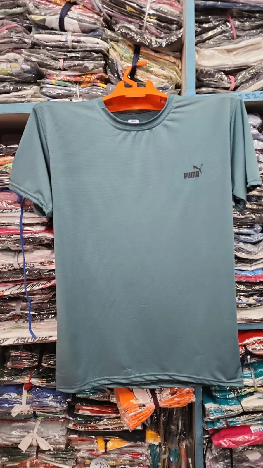 PUMA Essentials Men's - image 2