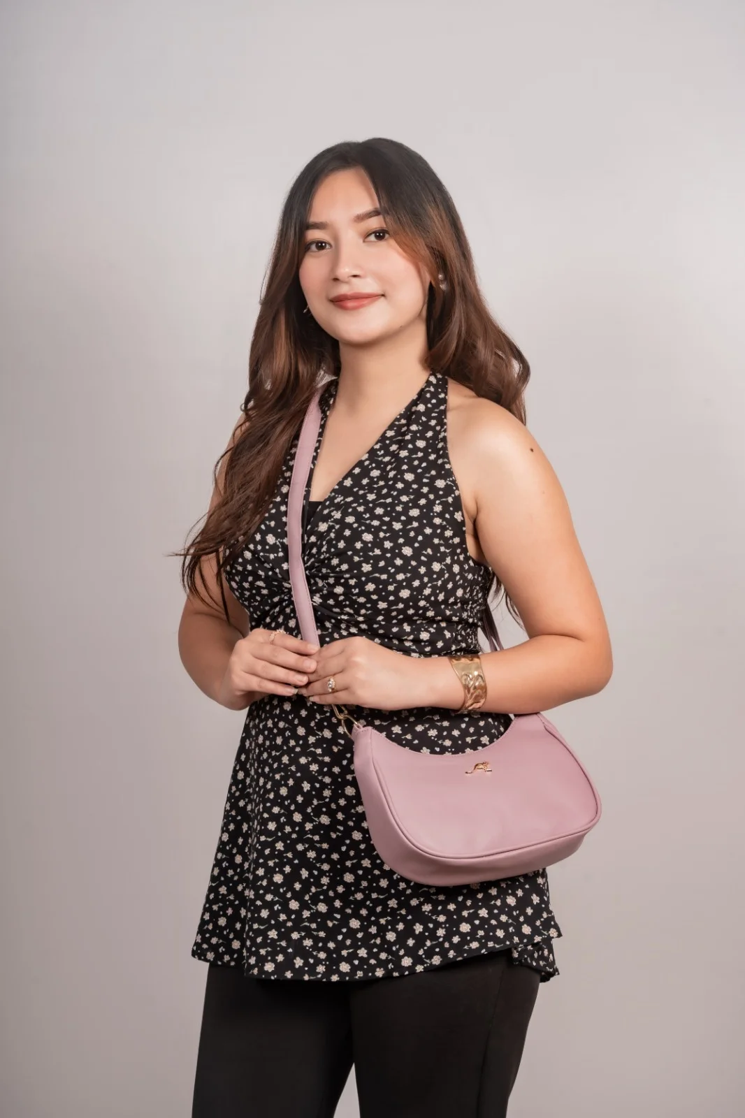 Bluetooth Side Bag with Kangaroo Label for Ladies - image 3