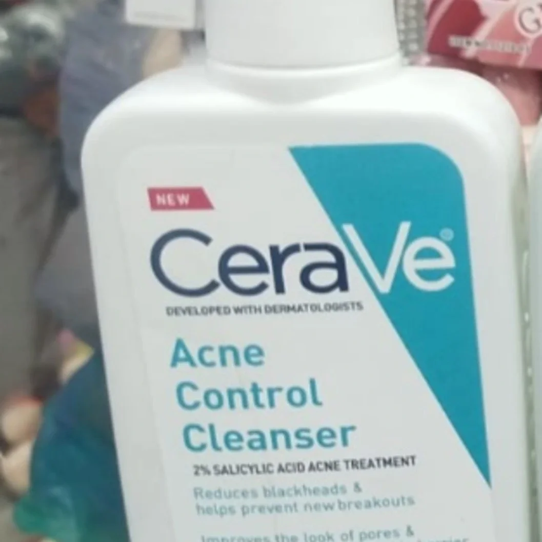 CeraVe Acne Control Cleanser - image 2