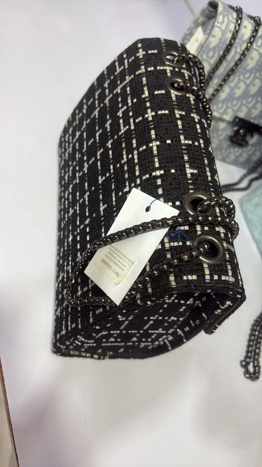 Classic Black & White Tweed Crossbody Bag with Gunmetal Chain - image 4