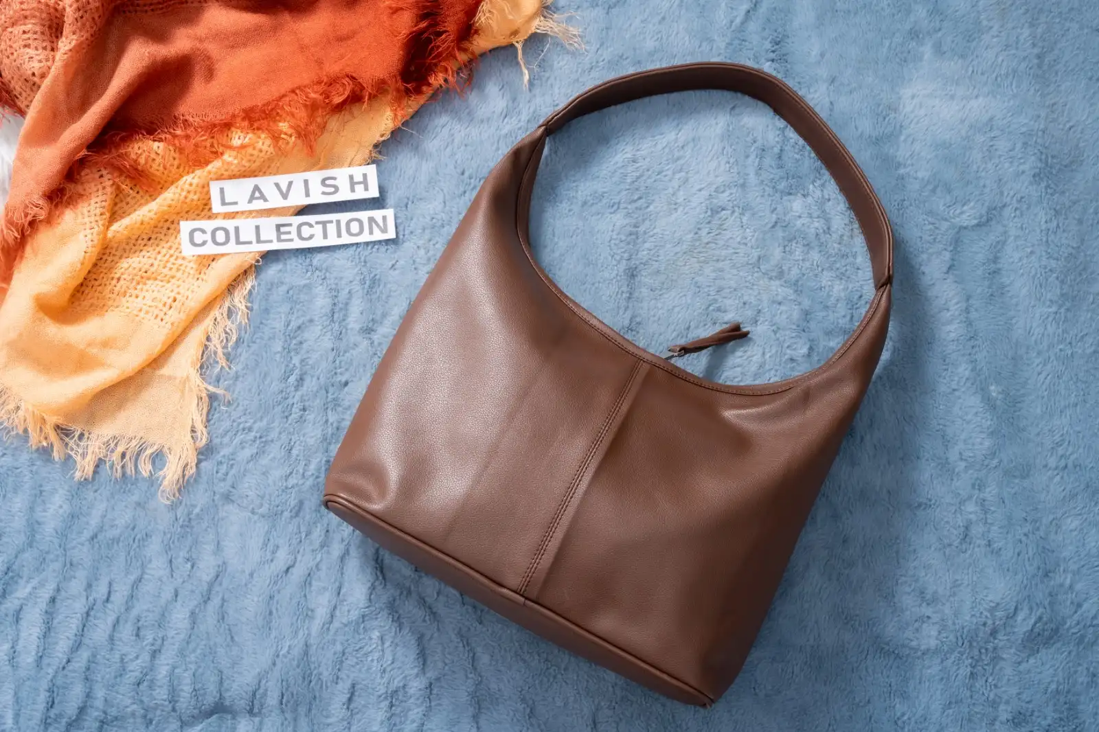Ladies Hobo Bag - image 4