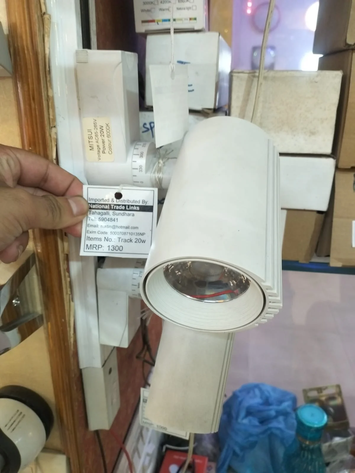 Modern 20W White High-Power COB LED Track Light - image 2