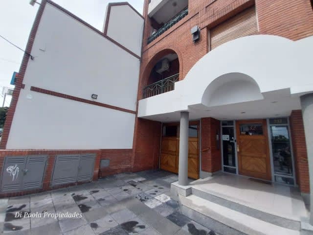 Departamento 2 ambientes en alquiler en Lomas de Zamora Oeste