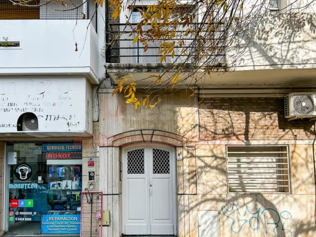 Execelente PH en Venta en Lanús Oeste
