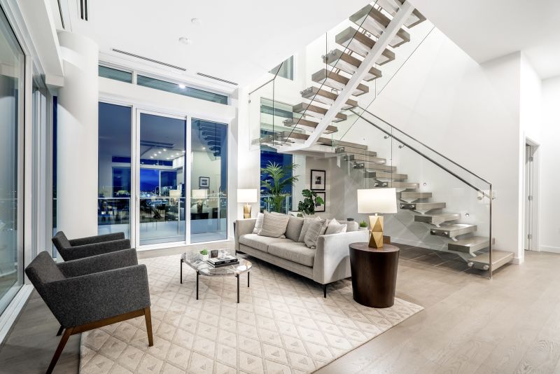 200 Klahanie Court, West Vancouver, BC
