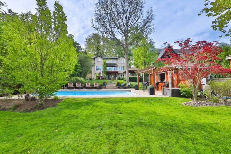 1215 Indian Road, Mississauga, ON