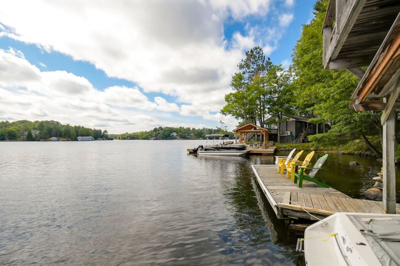 1059 Old Portage Road, Gravenhurst, ON