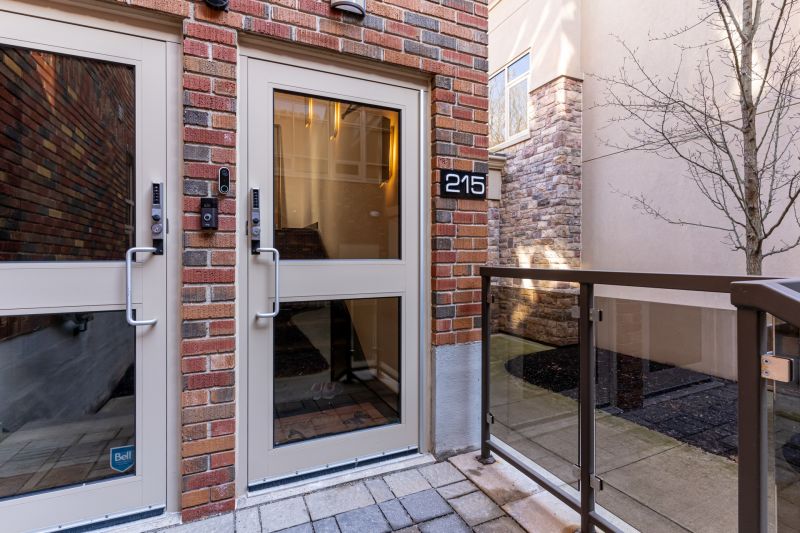 397 King Street West unit 215, Dundas, ON, Canada, Dundas, ON