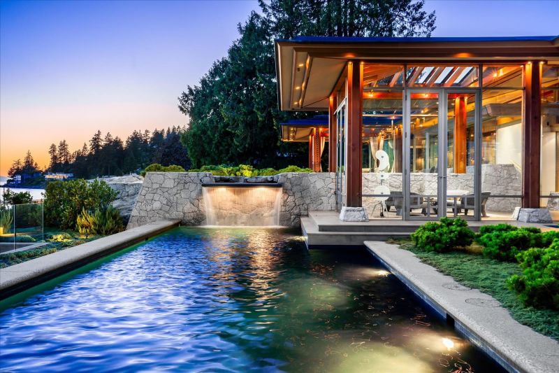 West Bay, West Vancouver, BC