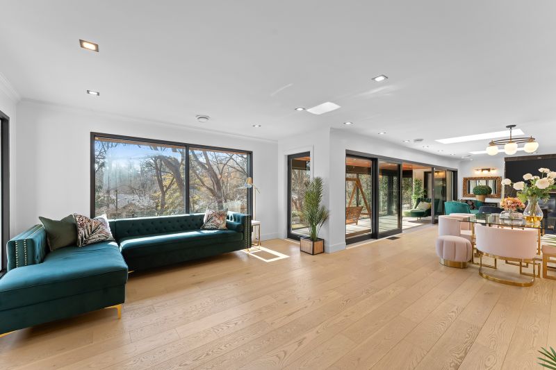 820 Glenwood Avenue, Burlington, ON