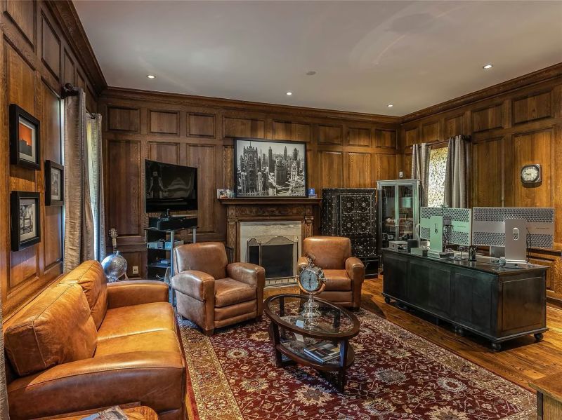 165 Teddington Park Avenue, Toronto, ON