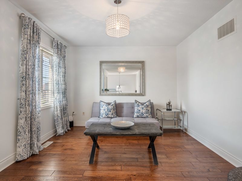 4768 DeForest Crescent, Burlington, ON, Canada, Burlington, ON