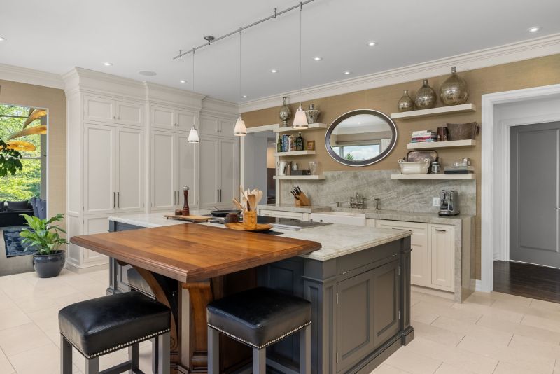 2615 Ridge Road West, Shanty Bay, ON, Canada, Shanty Bay, ON