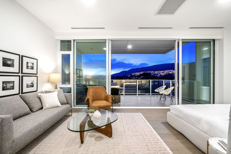 200 Klahanie Court, West Vancouver, BC