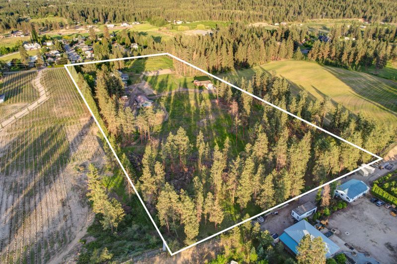 4510 Stewart Road East, Kelowna, BC, Canada, Kelowna, BC