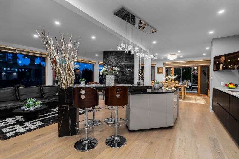 5797 Marine Drive, West Vancouver, BC