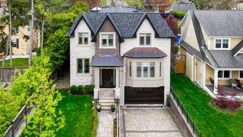 36 Cotton Drive, Mississauga, ON