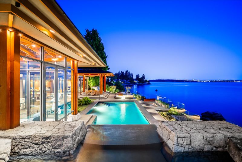 West Bay, West Vancouver, BC