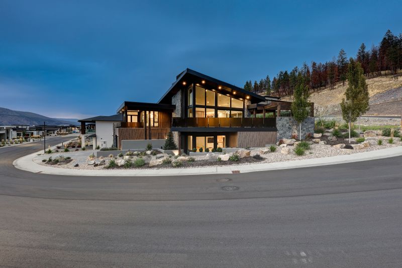 9857 Beacon Hill Drive, Lake Country, BC