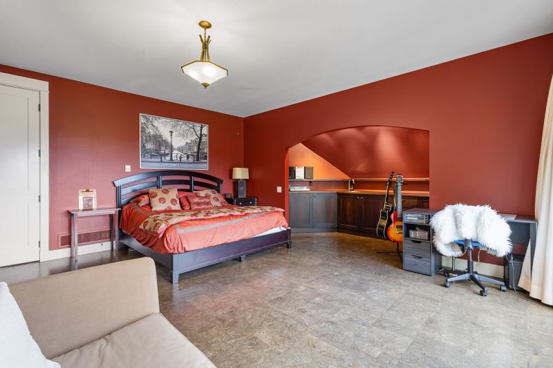 965 Westpoint Drive, Kelowna, BC