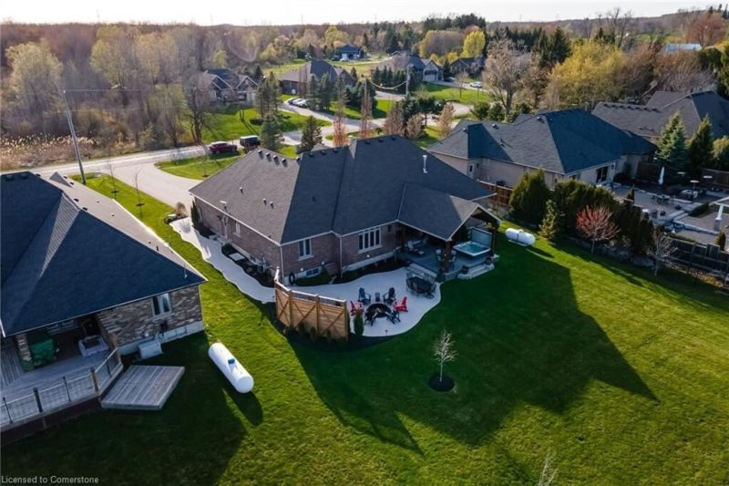 1068 Westover Road, Hamilton, ON