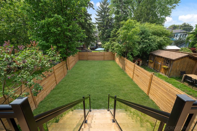 276 Wychwood Avenue, Toronto, ON