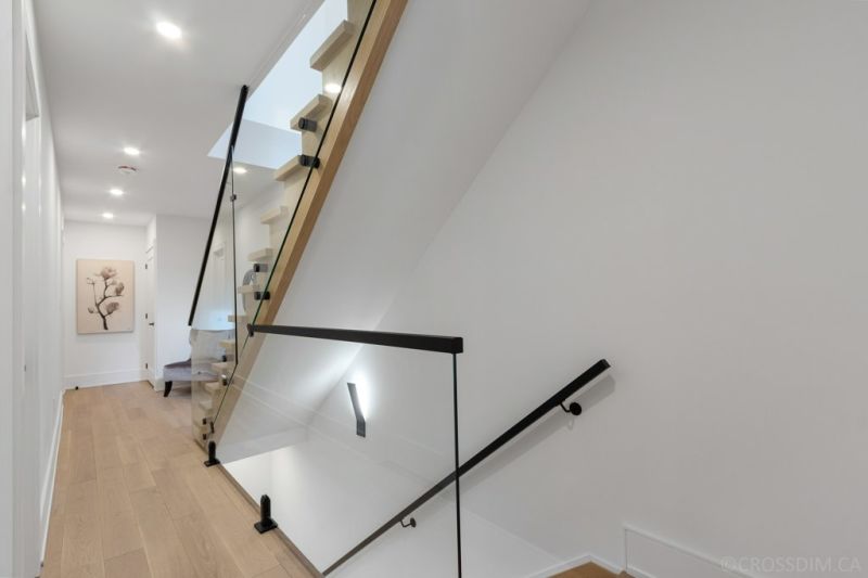 141 Craighurst Avenue, Toronto, ON