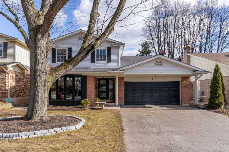 7 Parkway Place, Dundas, ON, Canada, Dundas, ON