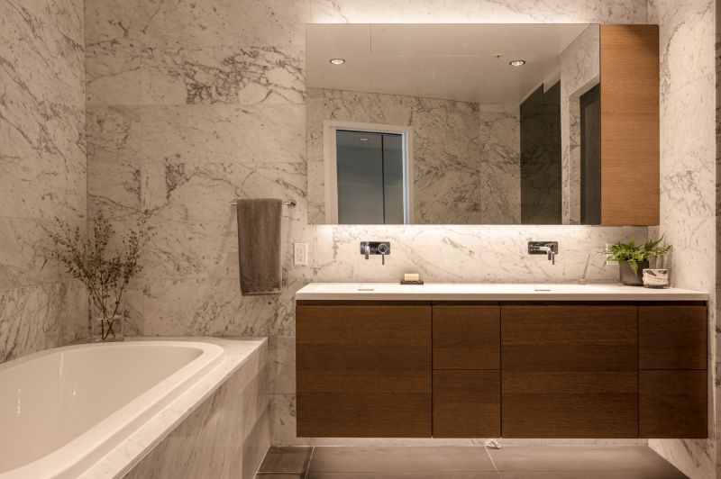 5706 1289 Hornby Street, Vancouver, BC