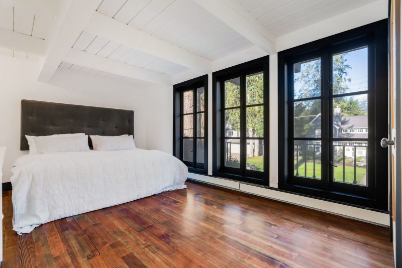 4297 Sunset Boulevard, North Vancouver, BC