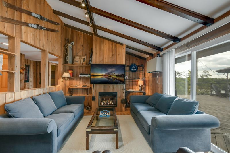 1059 Old Portage Road, Gravenhurst, ON