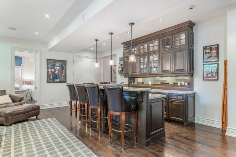 3064 St Clair Ave, Burlington, ON, Canada, Burlington, ON