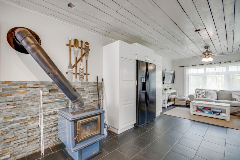 2827 Muskoka Road 118 West, Port Carling, ON