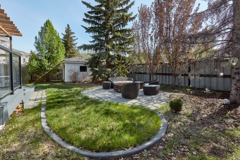 948 Heacock Rd NW, Edmonton, AB